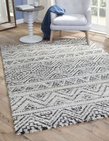 Granada Sella Ivory/Natural/Black Area Rug